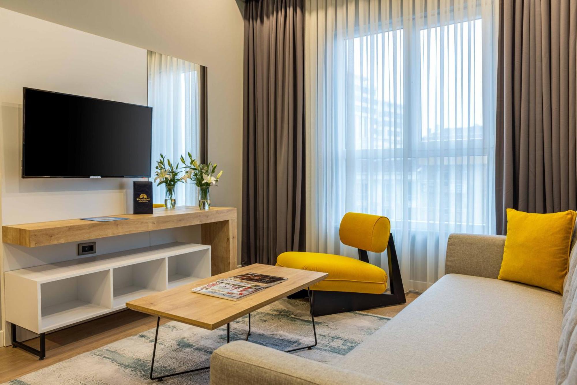 Days Inn & Suites By Wyndham Esenyurt Estambul Exterior foto